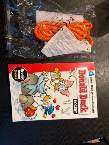 Donald Duck Pocket en springtouw