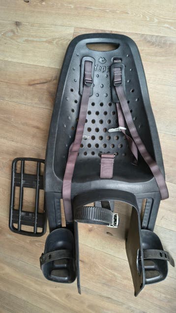 Yepp GMG Achterzitje - Zwart, Max 22kg