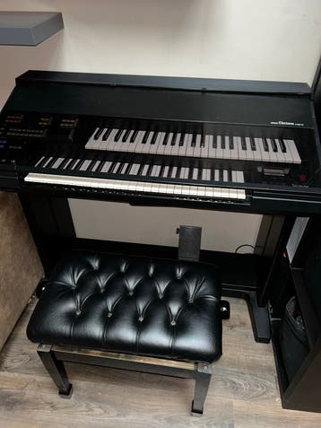 Yamaha Electone HS-4 Orgel