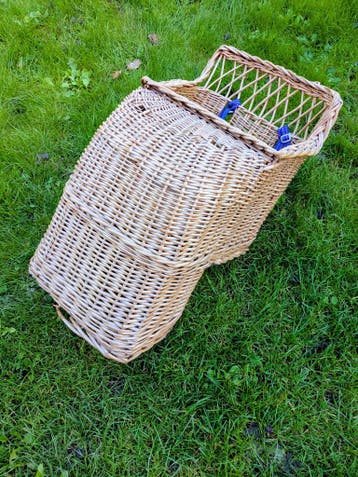 rieten fietsmand