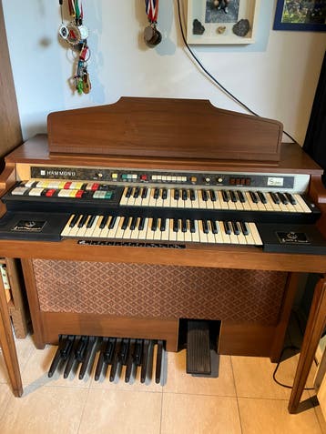 Hammond orgel 1976
