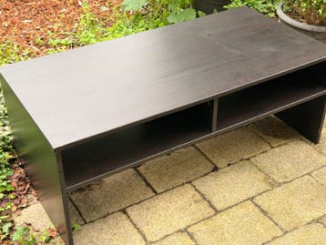 Ikea tv kastje  gratis af te halen