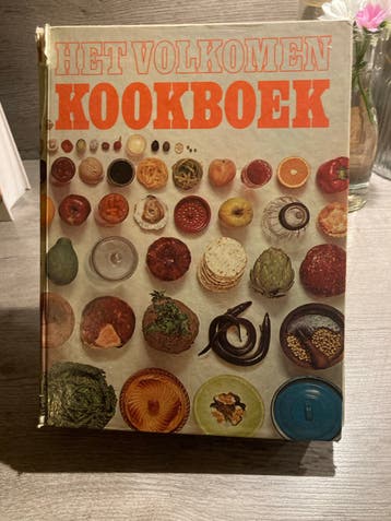 Het Volkomen Kookboek - Nederlands uit 1976