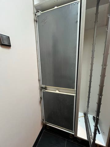 GRATIS inbouw koel/diepvries combinatei
