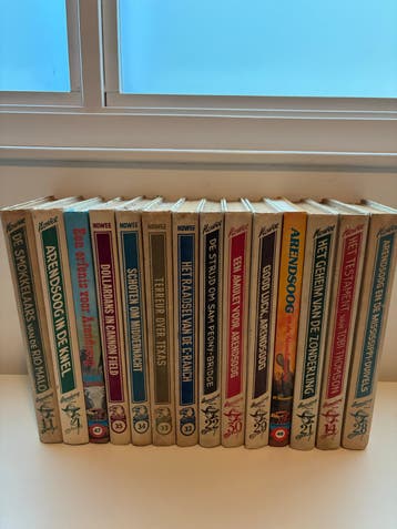 Arendsoog boekenreeks - Diverse titels