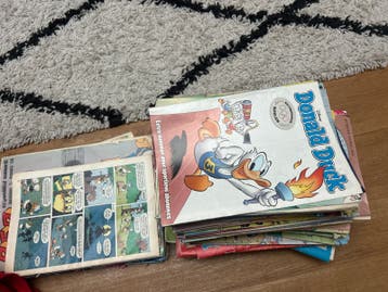 Grote collectie Donald Duck weekbladen