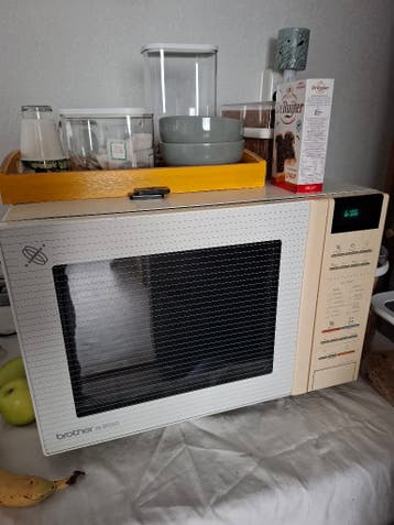Brother Magnetron MF 2200 GRATIS