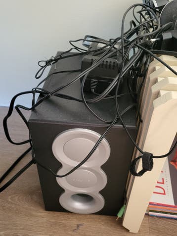 versterker en boxjes gratis ophalen voor de liefhebber