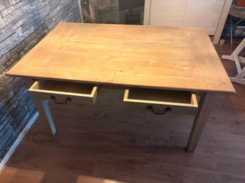 Eettafel en salontafel - gratis af te halen