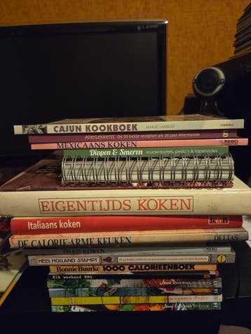 Diverse kookboeken:Cajun, Mexicaans, Italiaans, Thais & meer