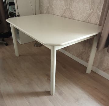 Uitschuifbare eettafel - Gratis ophalen