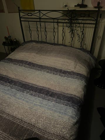 Tweepersoons bed 140x200 cm