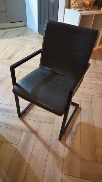 Eetkamerstoelen