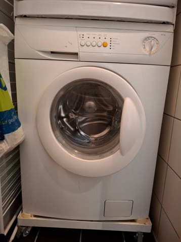 Gratis op te halen: Zanussi ZWF 1400 Wasmachine
