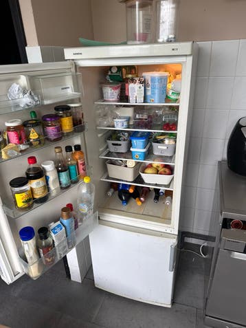 Gratis ophalen: Koel-vriescombinatie Siemens