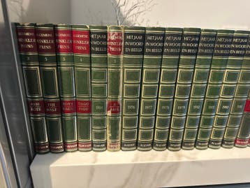 Winkler Prins Encyclopedie (14 delen) & Het Jaar (1976-1981)