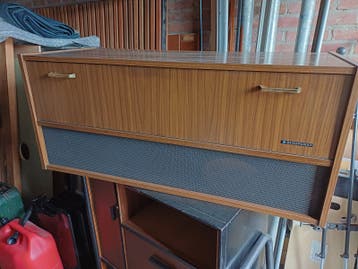 Gratis Vintage Blaupunkt Miami Platenspeler Radio Meubel