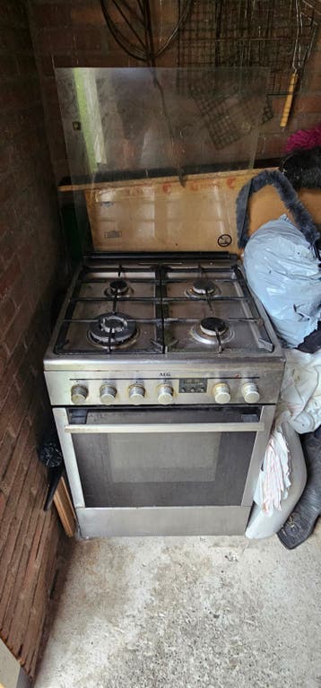 AEG Fornuis met Oven - Gratis Af te Halen