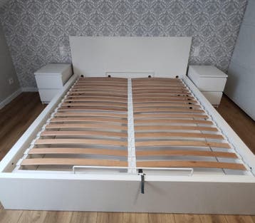 GRATIS afhalen- IKEA bed met opbergruimte onder matras