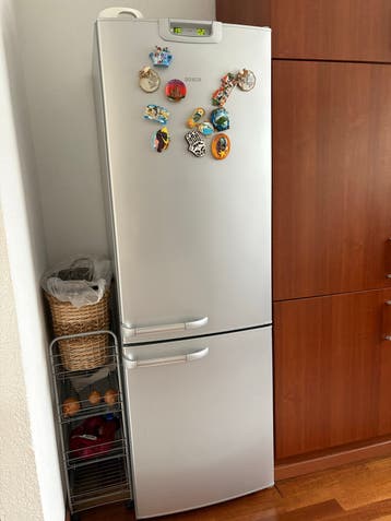Bosch Koelkast met Vriezer Onder