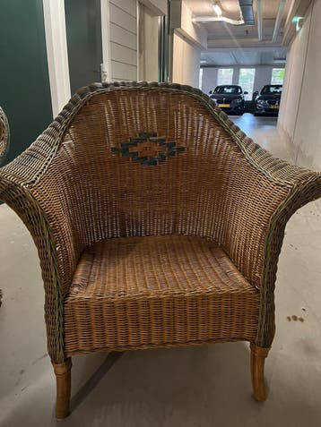 Gratis af te halen: Twee rieten fauteuils
