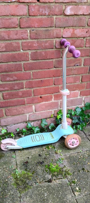 Gratis af te halen: leuke kinderstep met drie wielen in mint