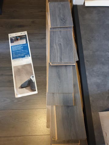 Bruynzeel laminaat zacht zwart, +/- 6 m2