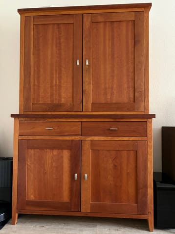 Gratis af te halen: kersenhouten meubelset (3 stuks)