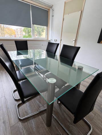 Eettafel GRATIS MEENEMEN!!!