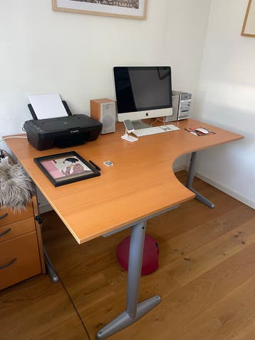 Hoekbureau met ladeblok - Zo goed als nieuw