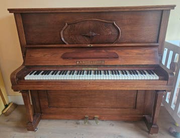 antieke piano ~1920