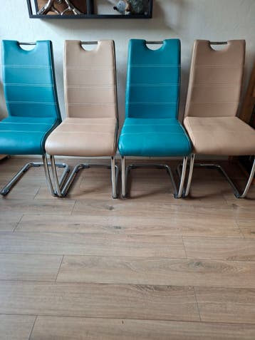 6  gratis eetkamer stoelen