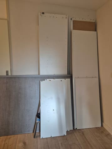 Kledingkast met schuifdeuren, 1.85m breed