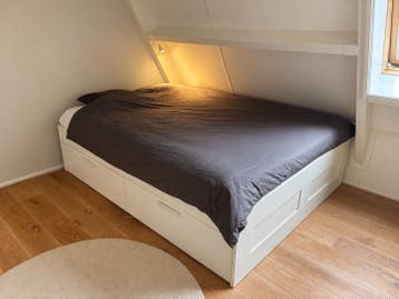 IKEA Brimnes bed (160x200cm) met matras