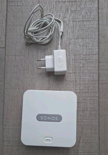 GRATIS: Sonos Bridge (Model: BRIDGE) met adapter
