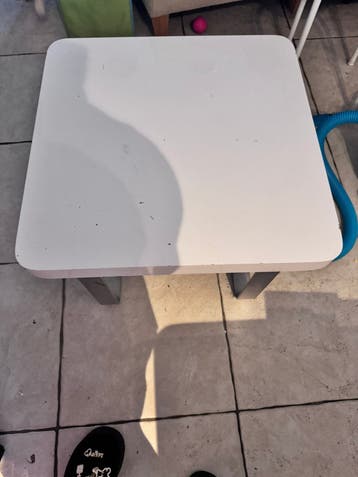 Kleine salontafel of bijzettafel