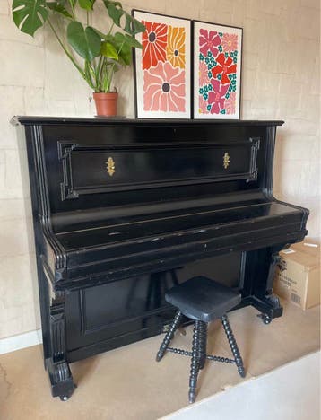 Antieke piano van F. Kreutzbach Leipzig