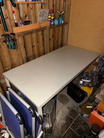 Stevig bureau met stalen onderstel - 75x150 cm