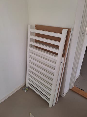 Gratis Ledikant met matras - Europe Baby RALPH (60x120 cm)