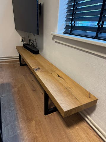 GERESERVEERD - Gratis op te halen eikenhouten TV meubel