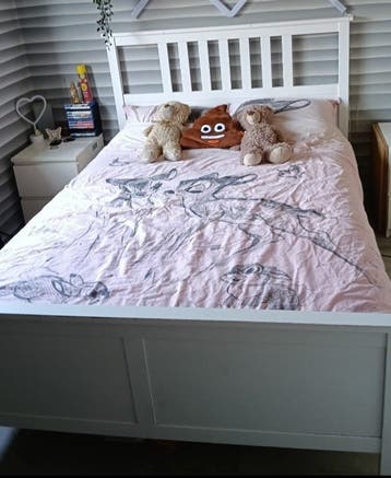 Wit houten bed 140x200 cm