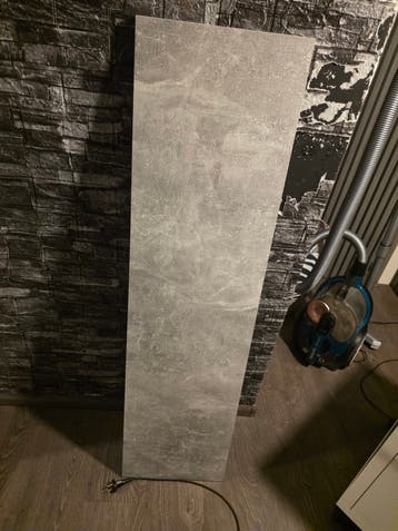 Gratis plank betonlook H130 B2 D34