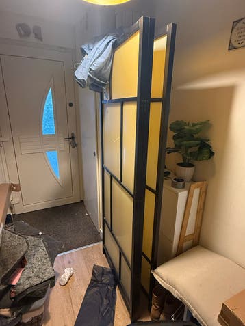 Roomdivider/kamerscherm met lichte schade