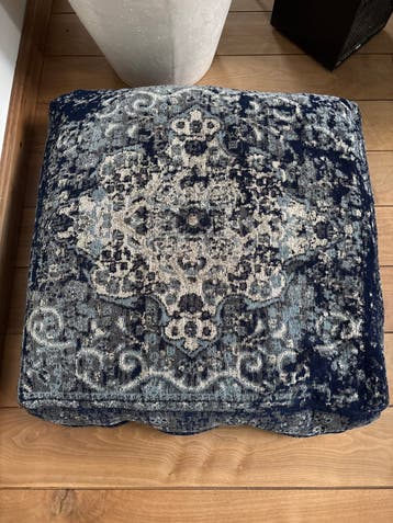 Grote kussen/poef 75x75x15 cm - ook als hondenkussen