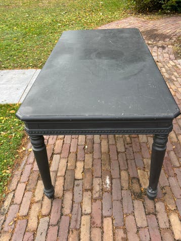 Gratis op te halen: Eettafel antraciet