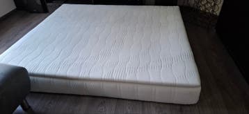 gratis af te halen matras 180x200 hr45 koudschuim