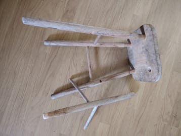 Gratis op te halen: Houten krukje voor de handige klusser