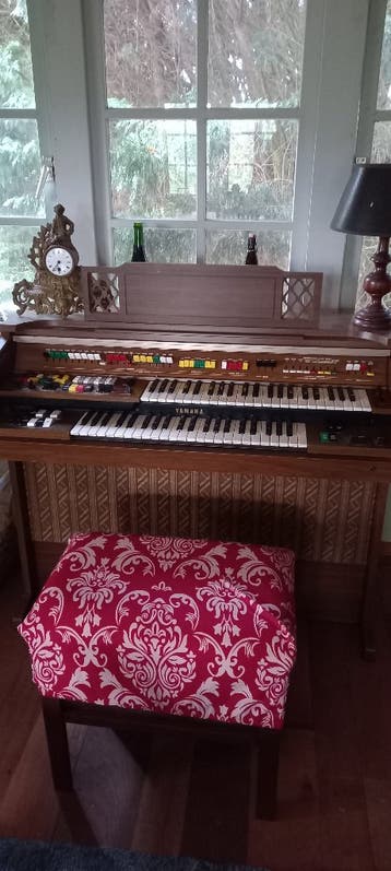 Gratis af te halen goed werkend orgel