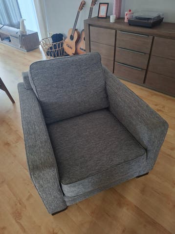 2x Comfortabele grijze fauteuil