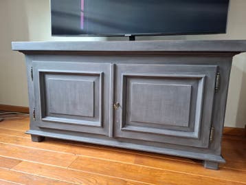 tv kast